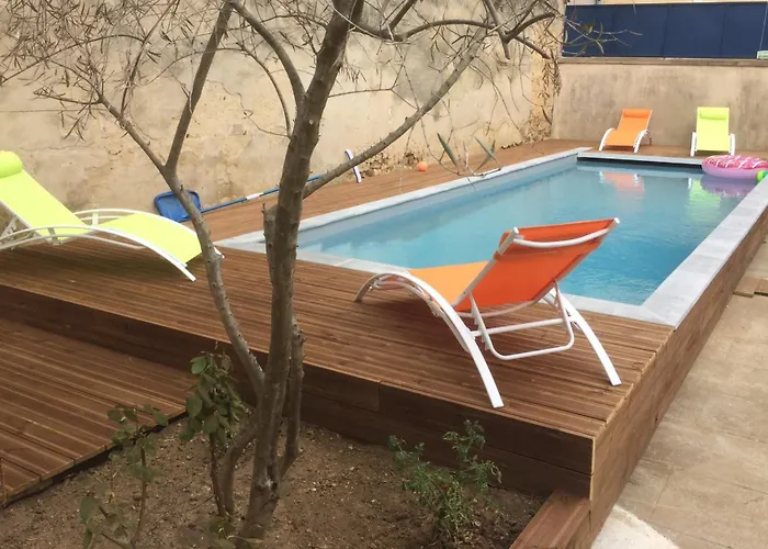 Maison Indépendante En Centre Villa *