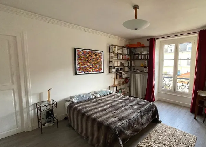 Maison Indépendante En Centre Villa *